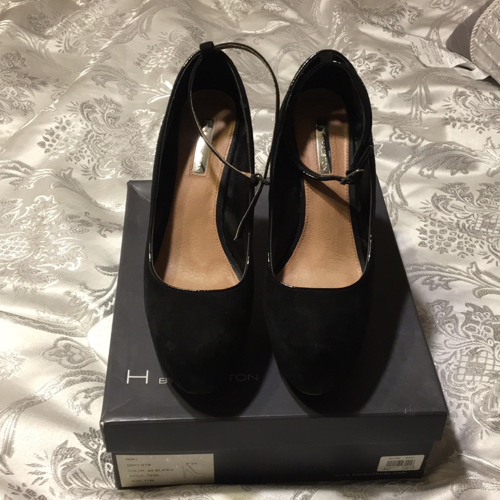 Classic Platform Pumps